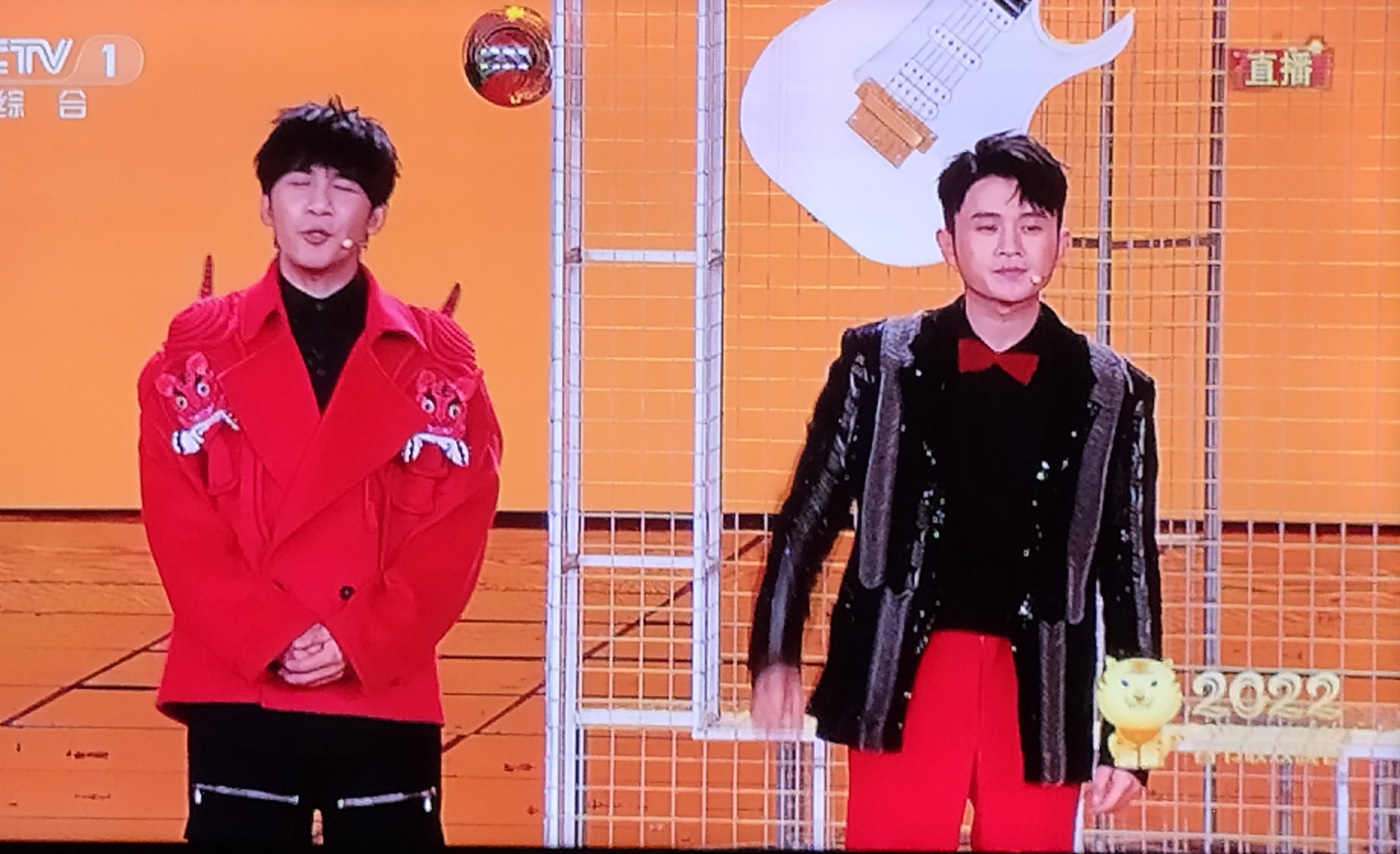 如何评价春晚的尬子兄弟2