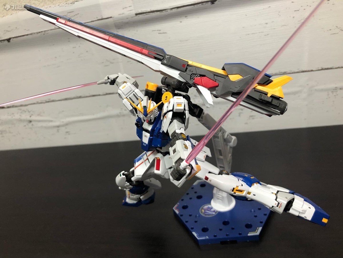 pose摆的劲啊。RG福冈牛高达【转自78动漫】7
