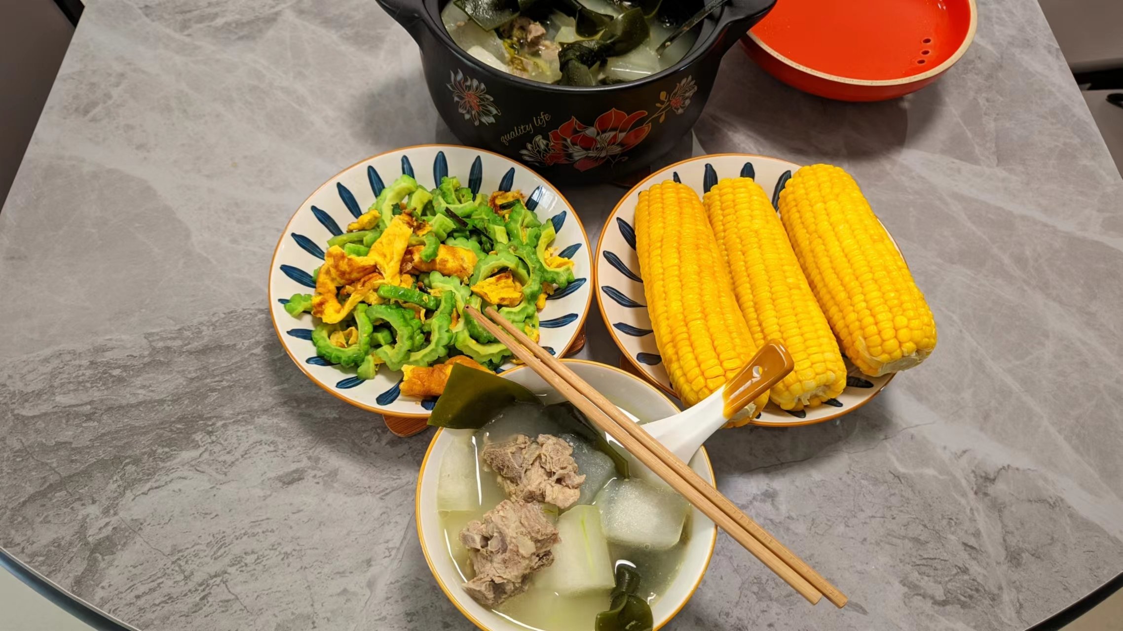 周末来吃饭！1