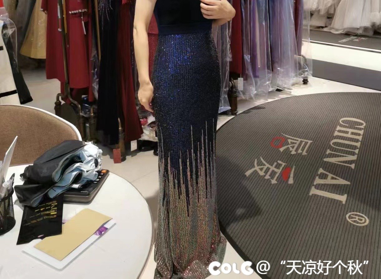 项目上搞了个“乡村大舞台”给建筑工人兄弟姐妹送表演2