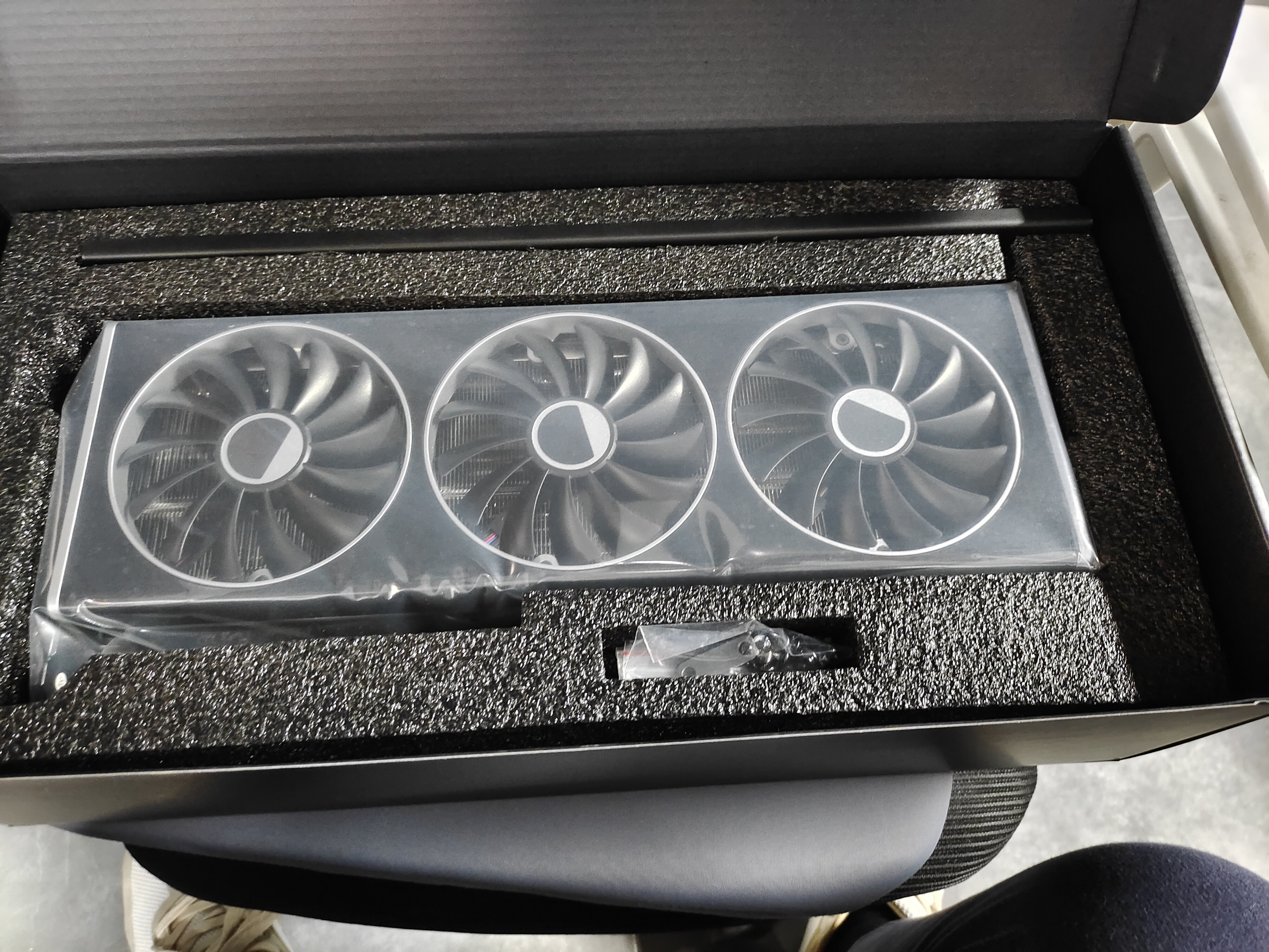 换个7900xtx，5年不用换了吧3