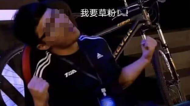 叔叔看了都笑，背刺恩人、辱骂同行、私生活混乱，大家都喜欢看的大主播乐子30