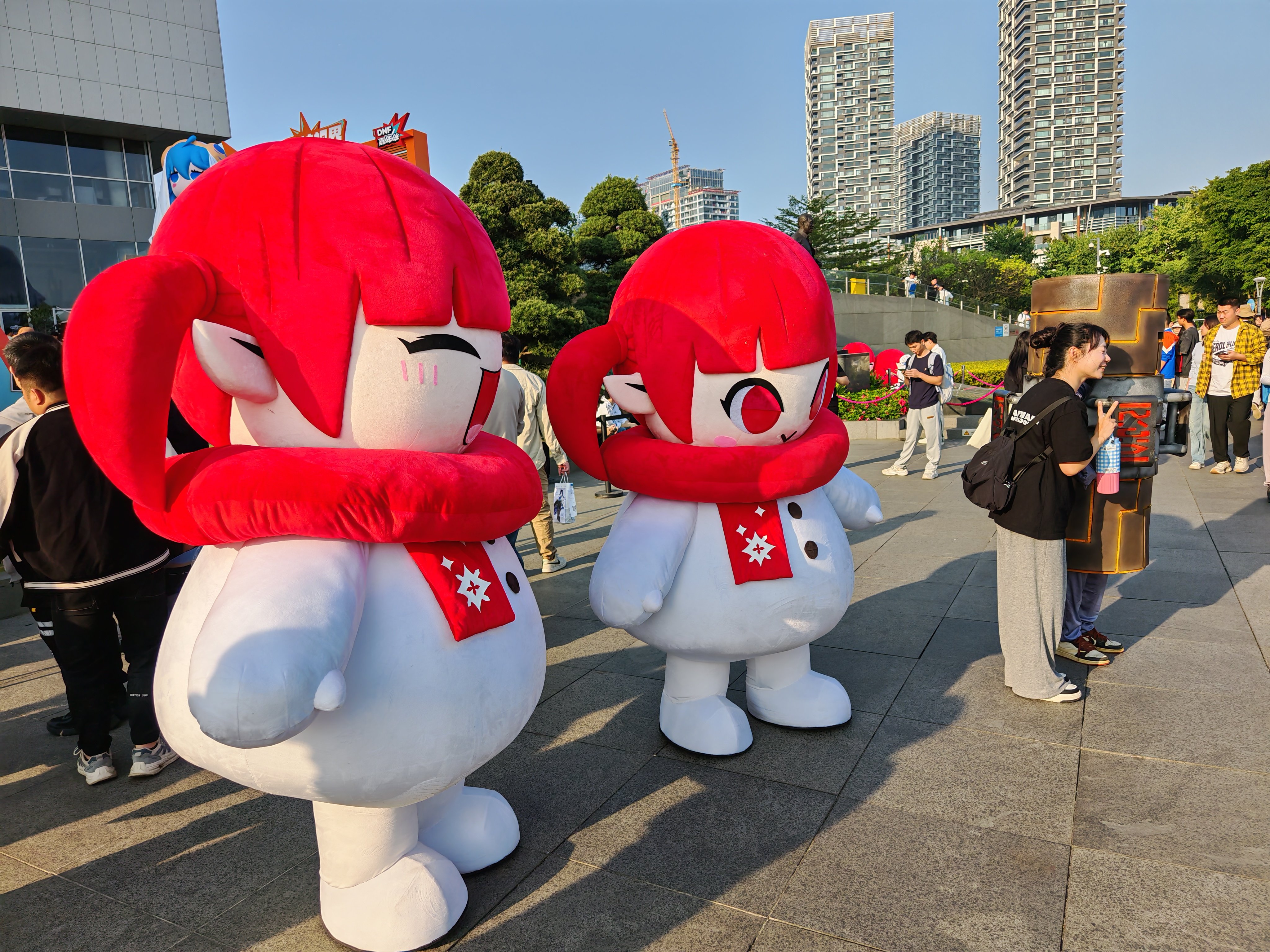 【DNF嘉年华】神秘嘉宾降临会场/ F1天王赛火热开打!DNF线下嘉年华图文直播(口令码抽QB76