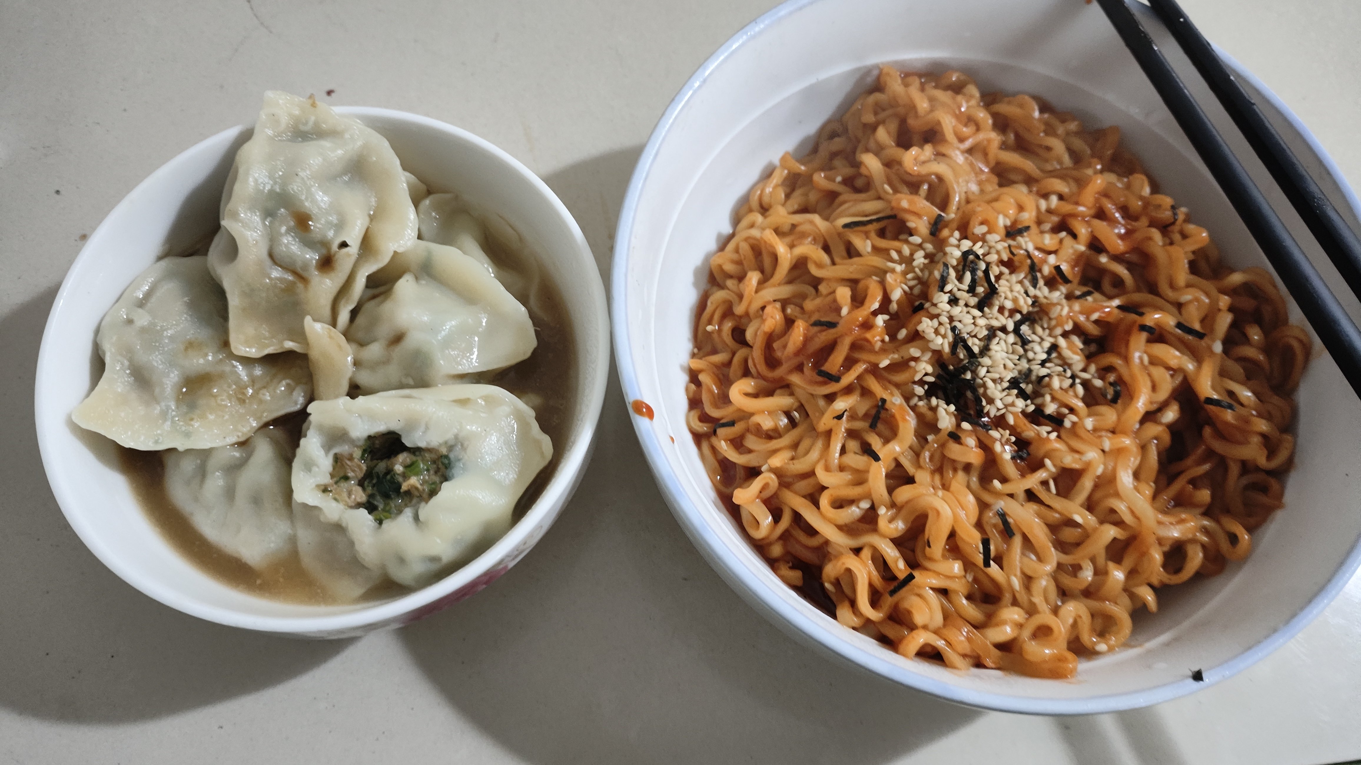 10个饺子 2袋火鸡面1
