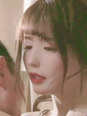 铁子们，刚回归，请问这版本至尊宠物宝珠选全属强还是单属强？1