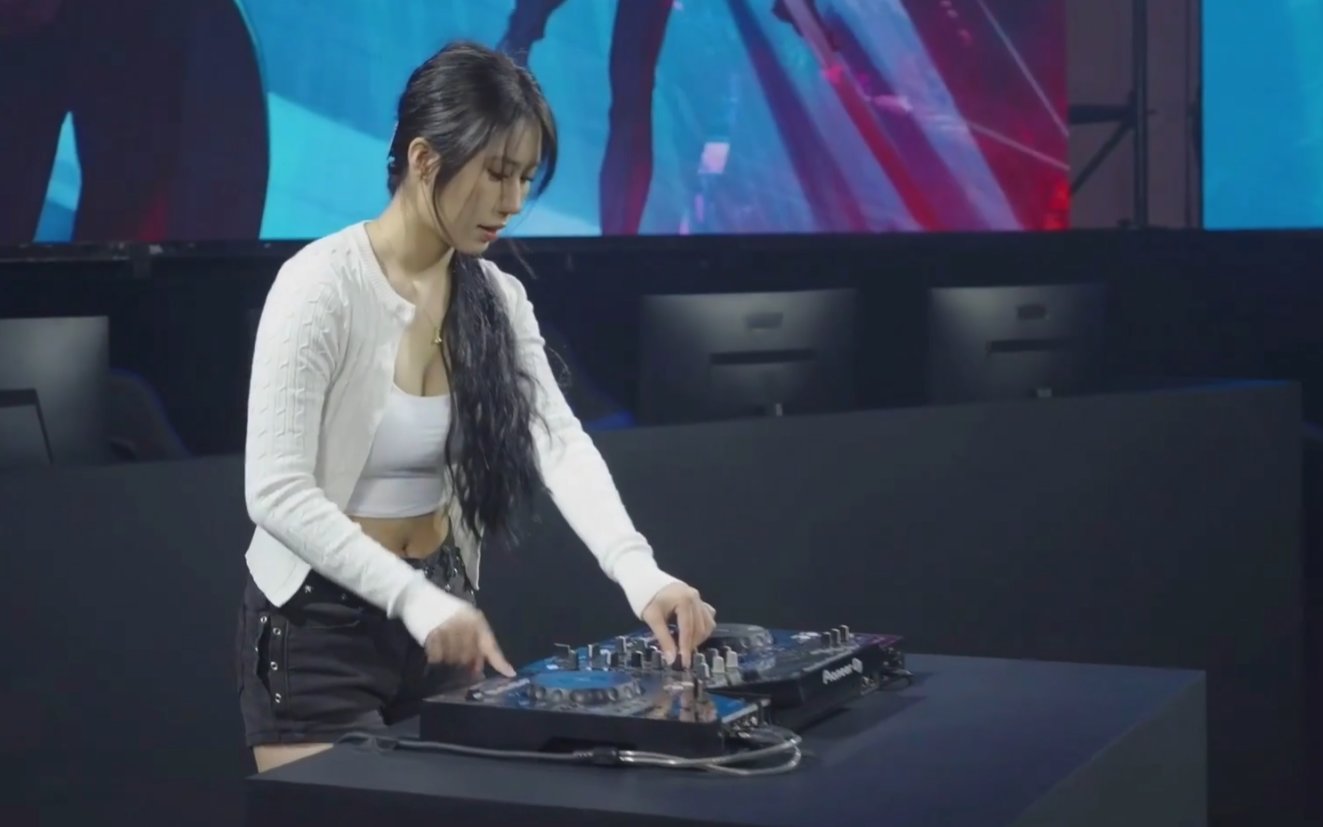 DJ可以，这是8+可以看的吗1