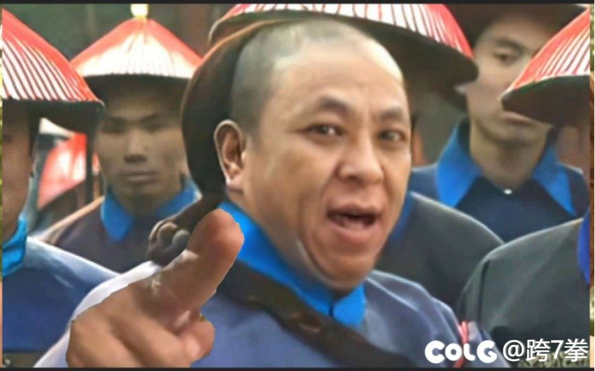 无奖竞猜，我身上穿的套装是？2
