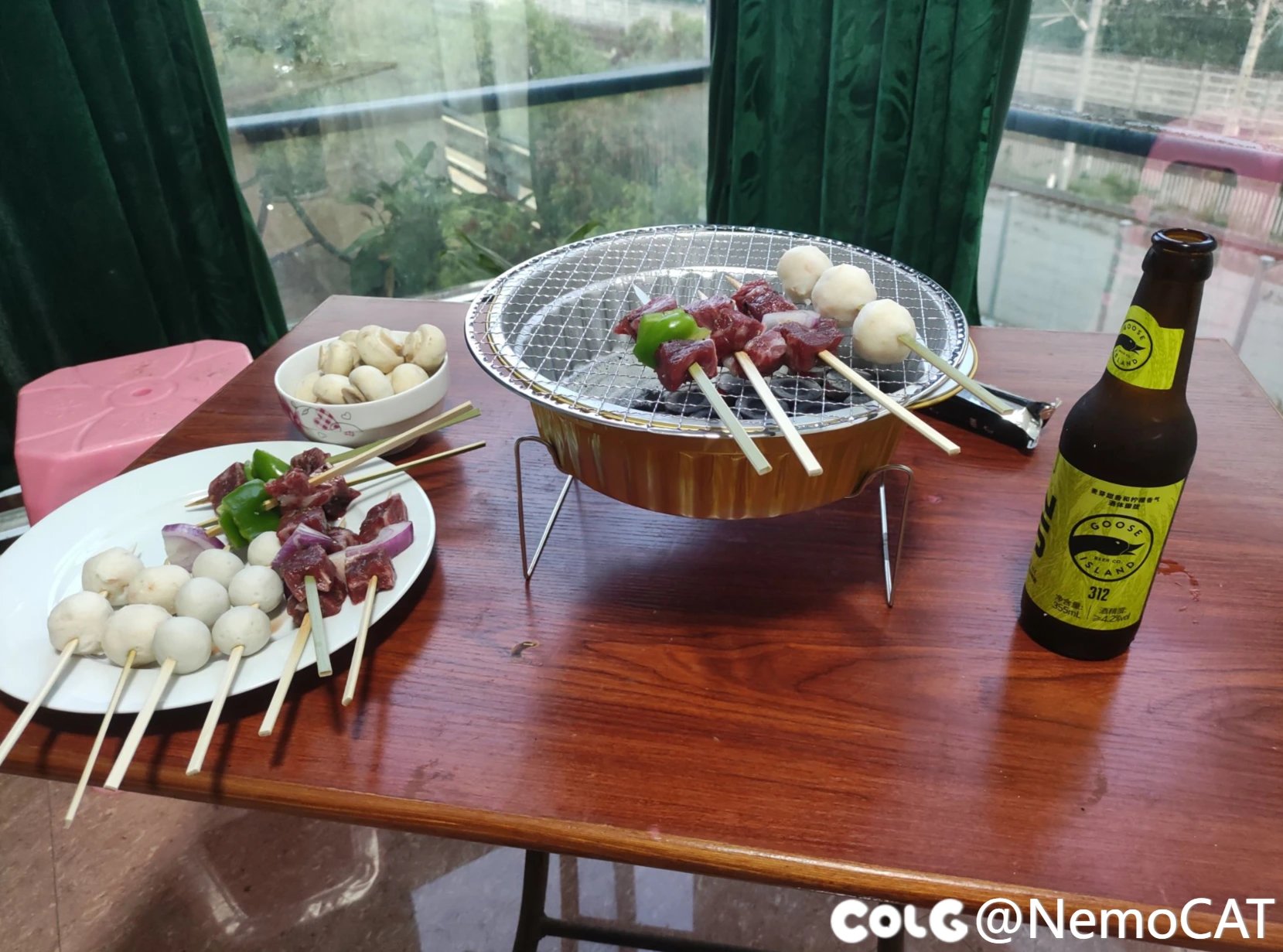 这个季节自己搞烧烤还是不够带劲1