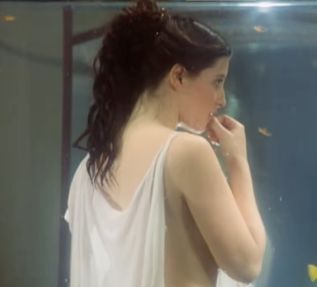 堕落的贵妇1