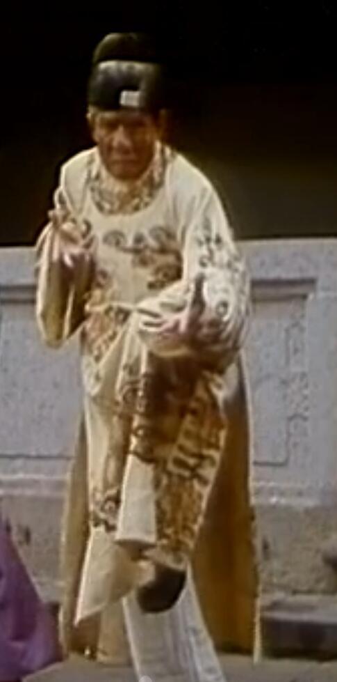 我就说这个动作看着怎么这么眼熟2