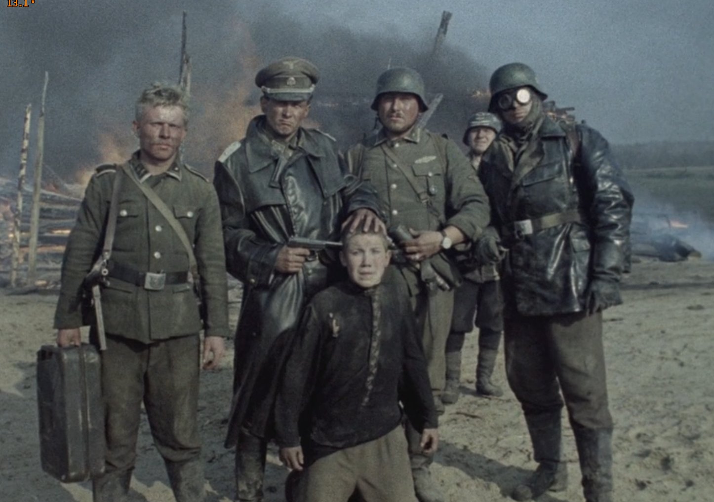 毛子解体前的二战电影——《你自己看》7