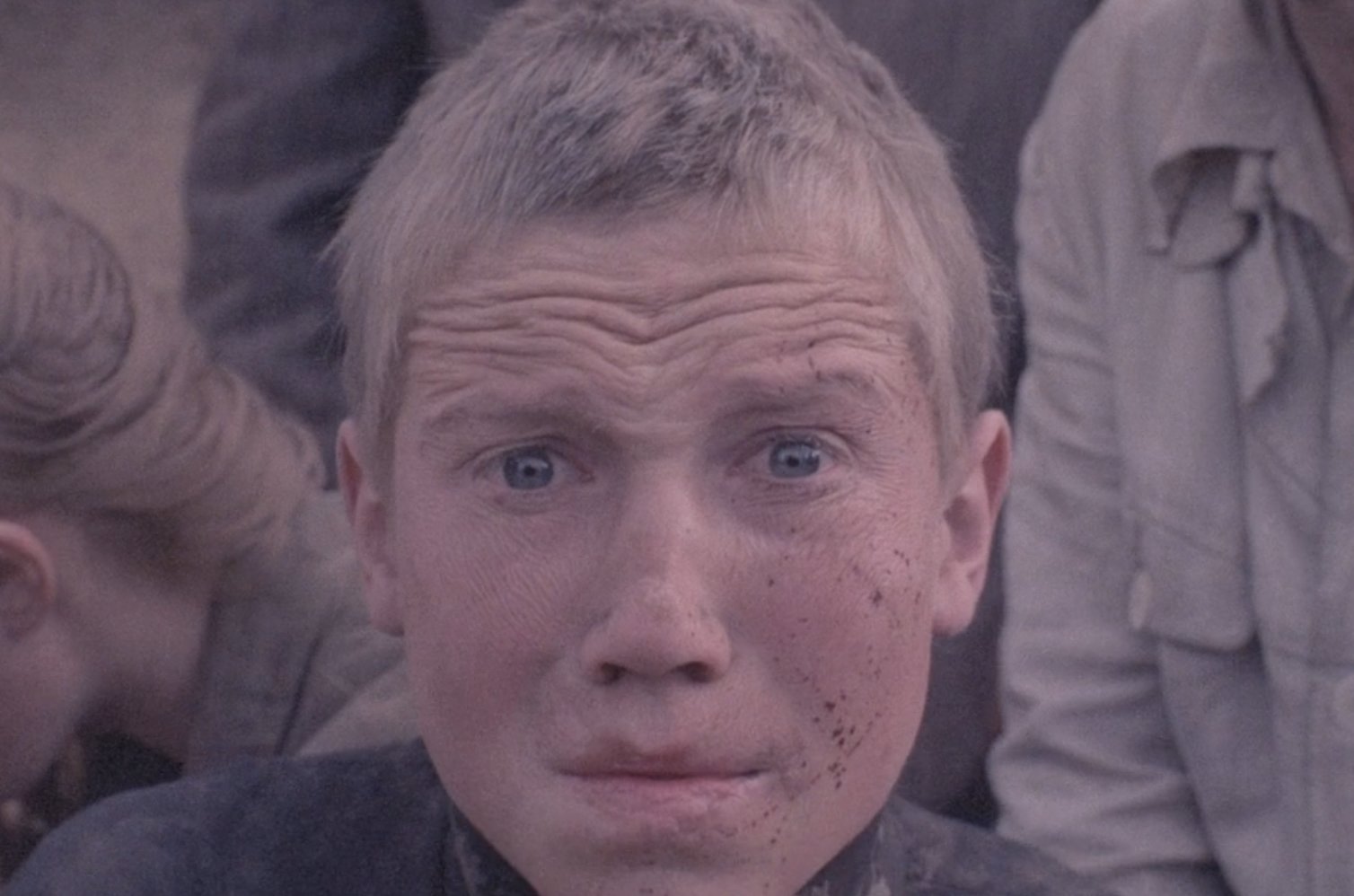 毛子解体前的二战电影——《你自己看》8