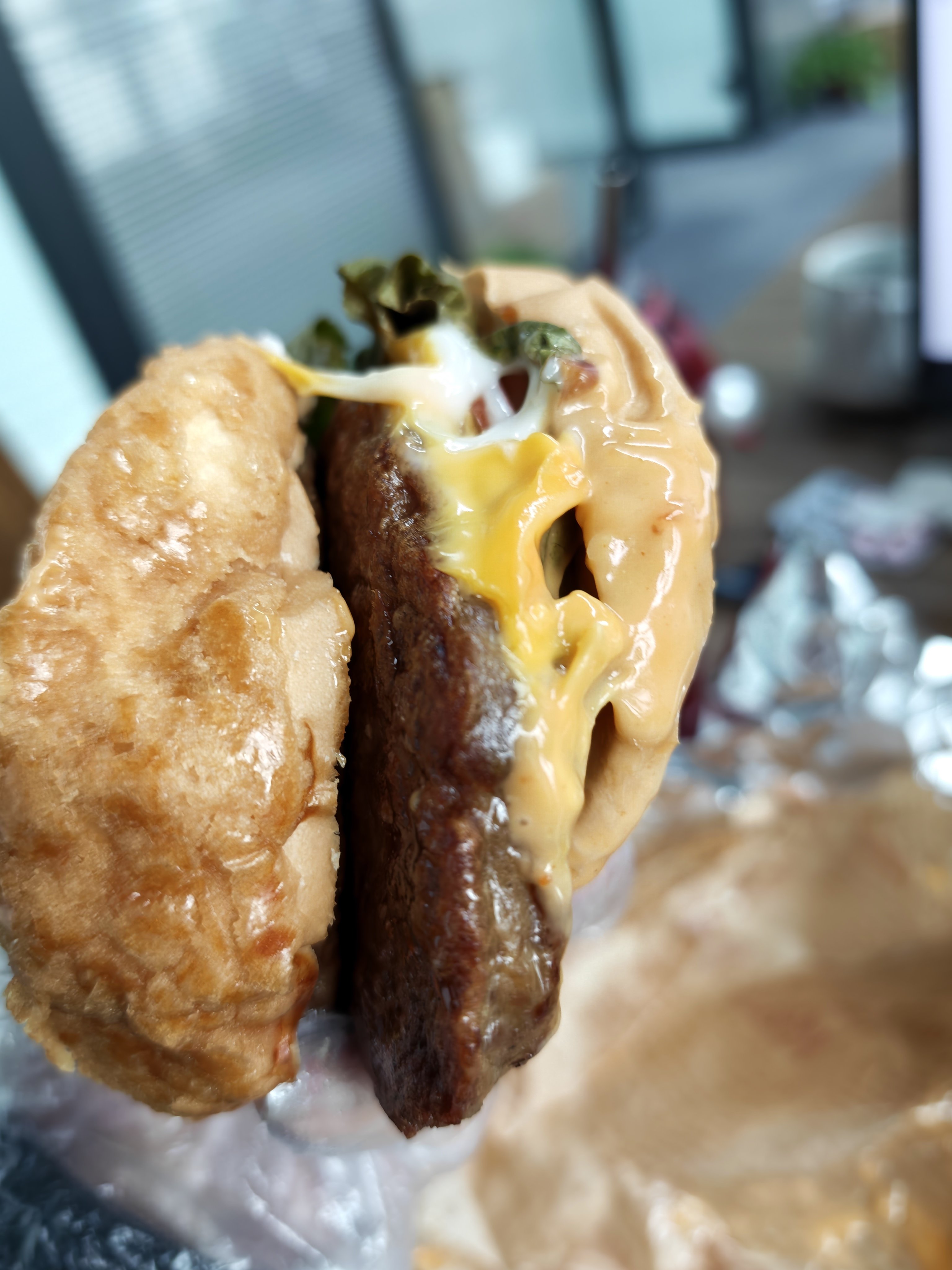 尝尝这个20块一个的大汉堡2