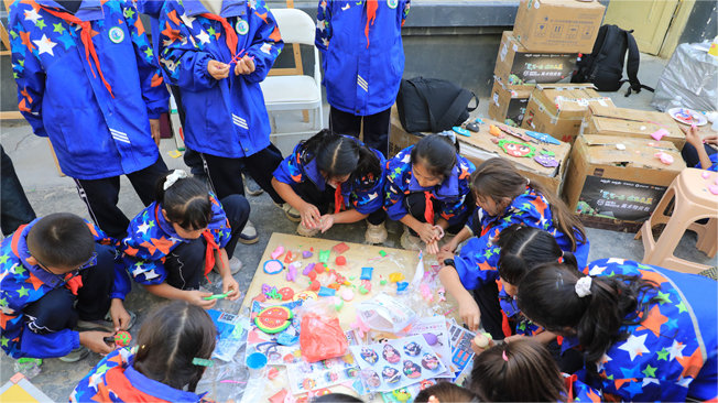 【DNF×自贡灯会】助力乡村童梦在非遗灯火中绽放！6